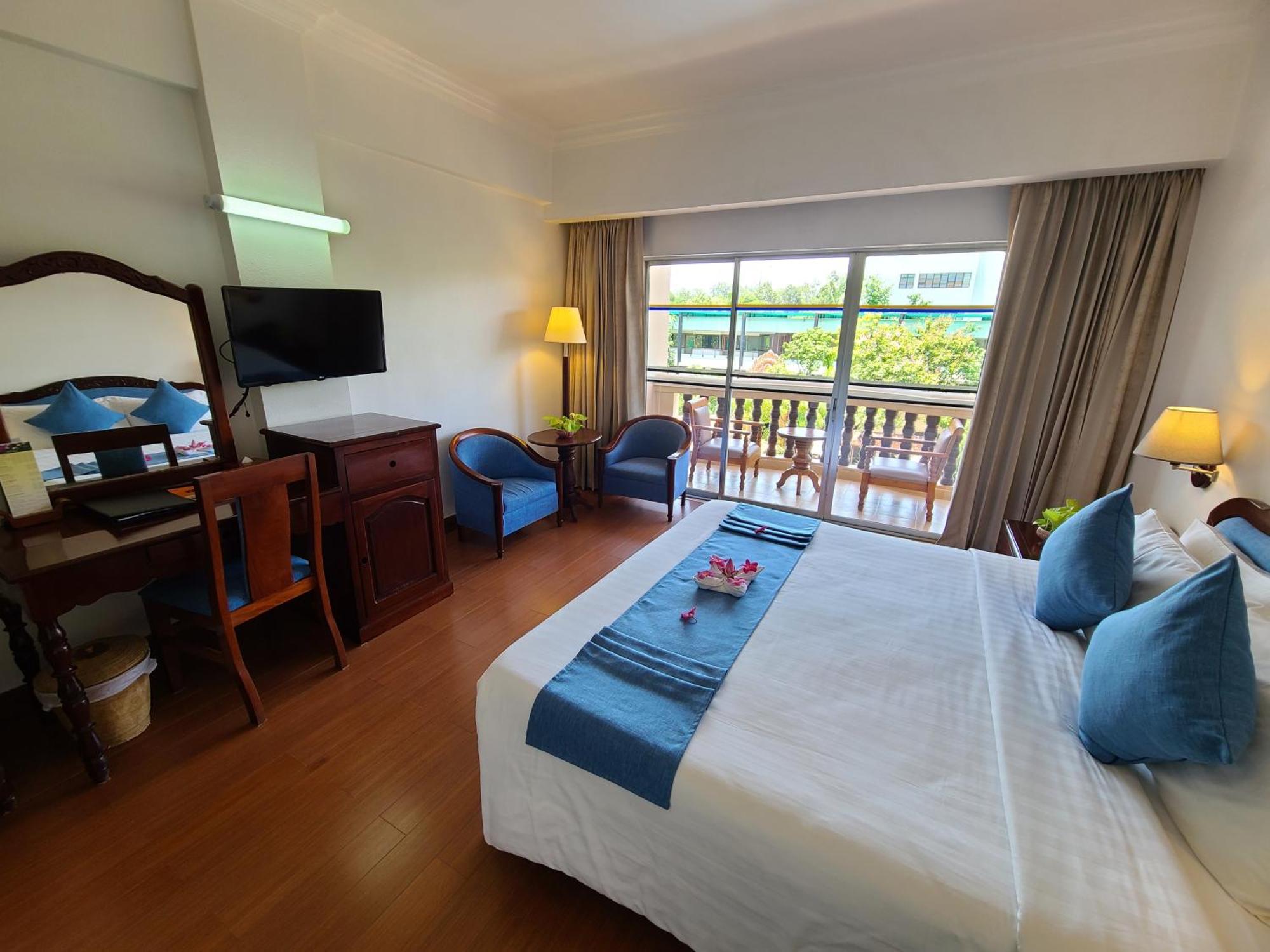 Somadevi Angkor Premium Hotel Siem Reap Exterior foto