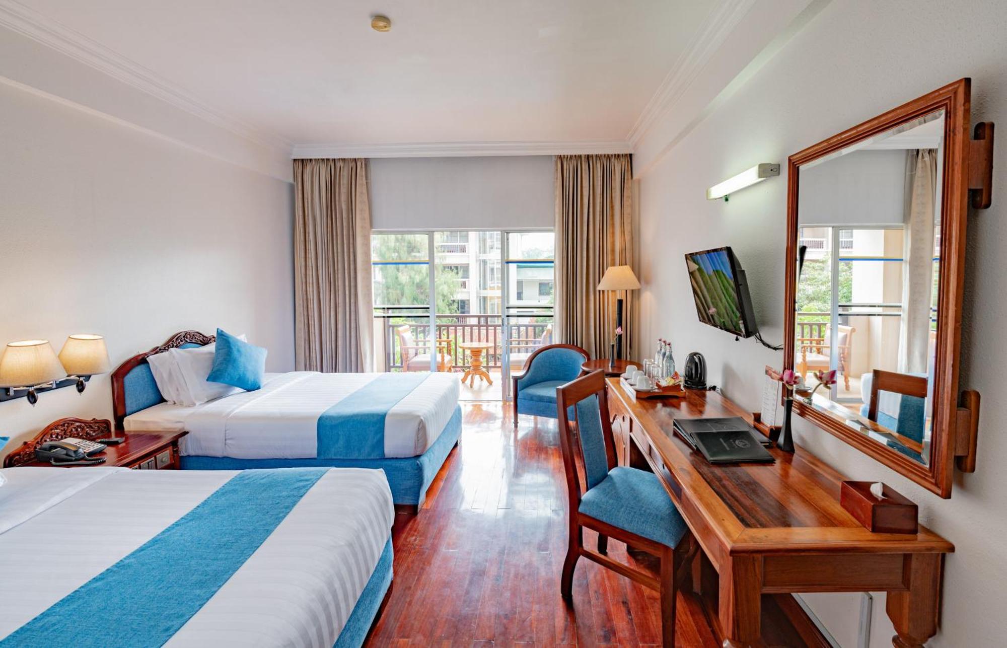Somadevi Angkor Premium Hotel Siem Reap Exterior foto