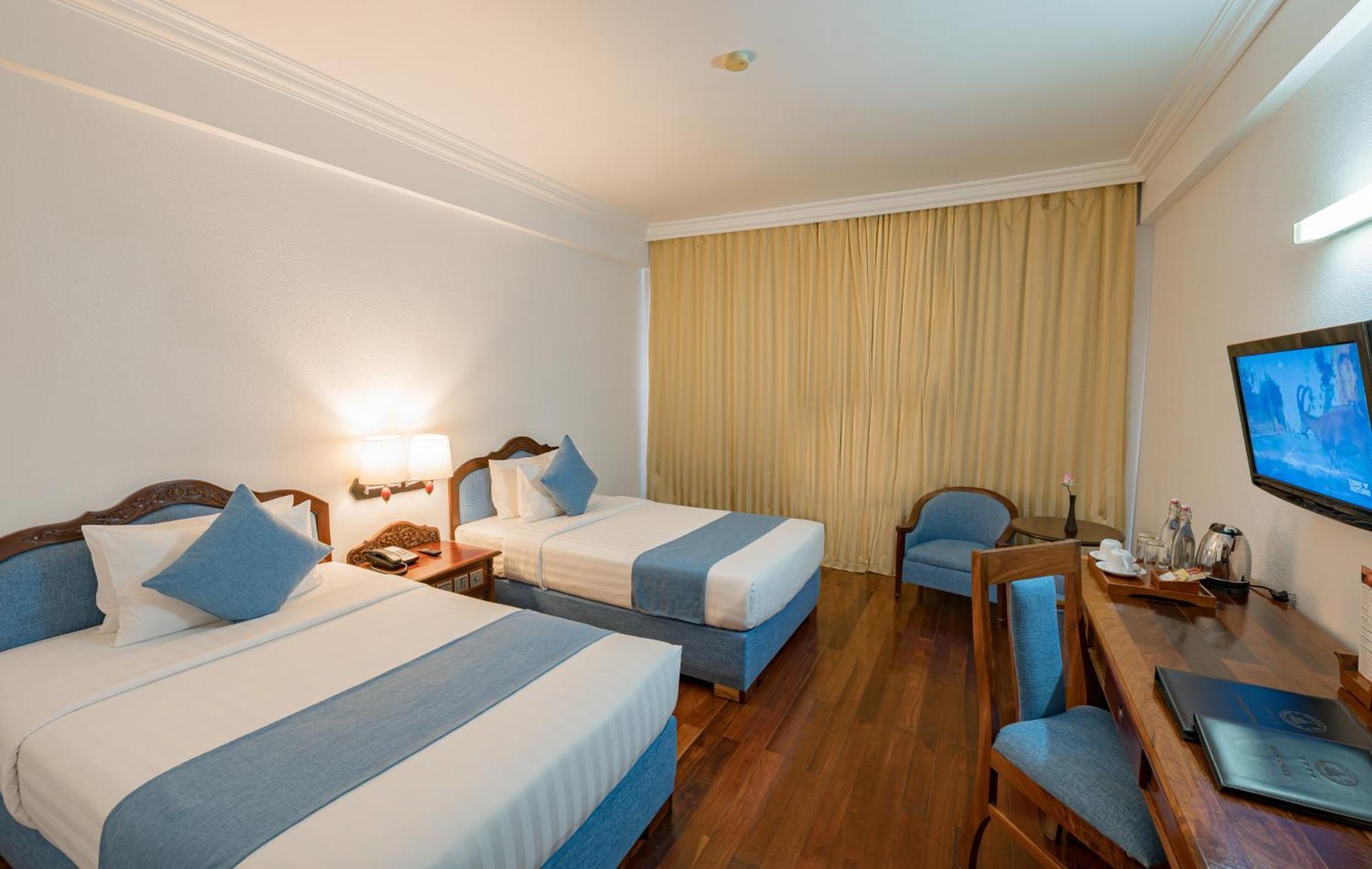 Somadevi Angkor Premium Hotel Siem Reap Exterior foto