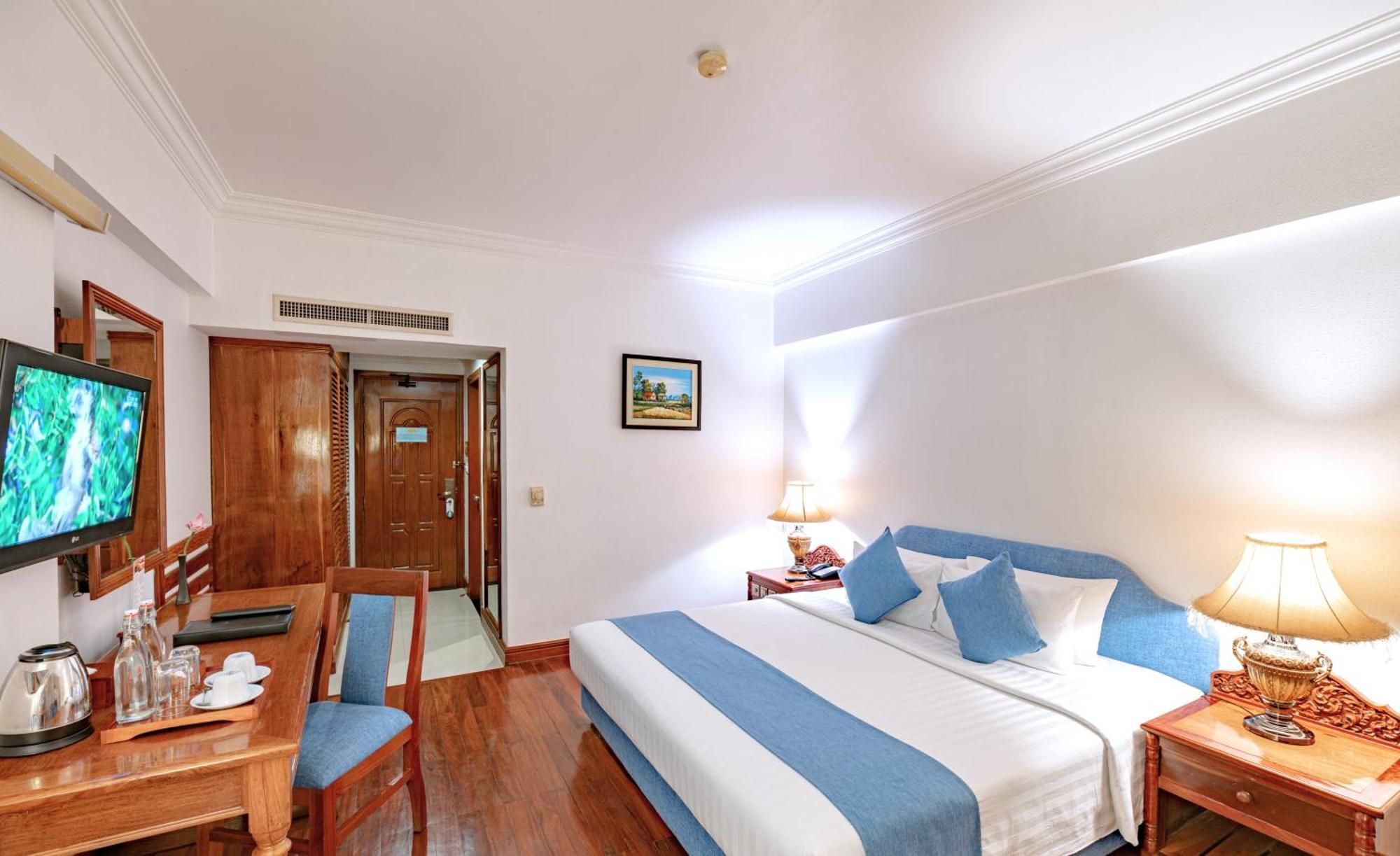 Somadevi Angkor Premium Hotel Siem Reap Exterior foto